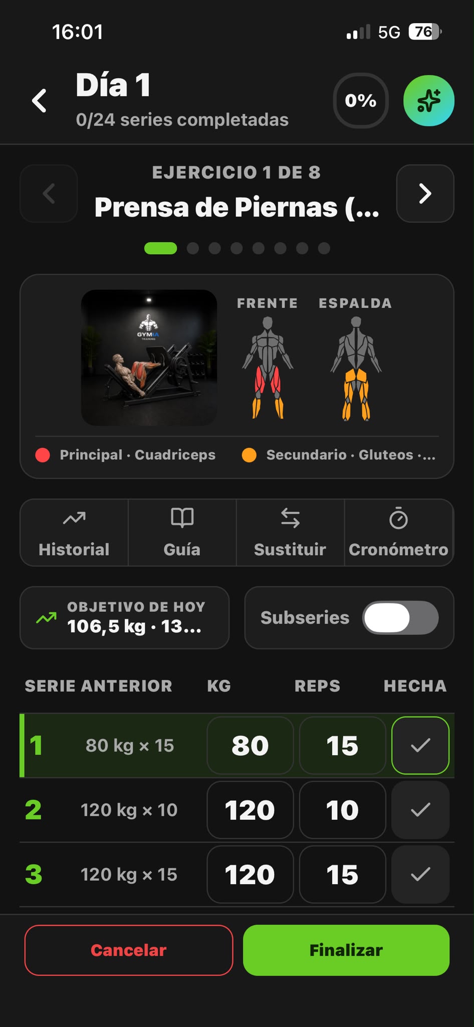 Sesión de entrenamiento con series, repeticiones y peso en GymIA